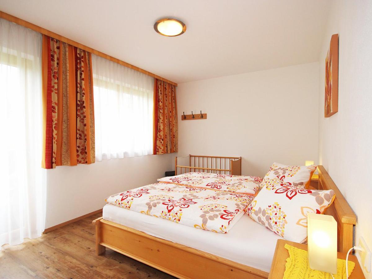 Apartment Christian By Interhome Fuegen Luaran gambar