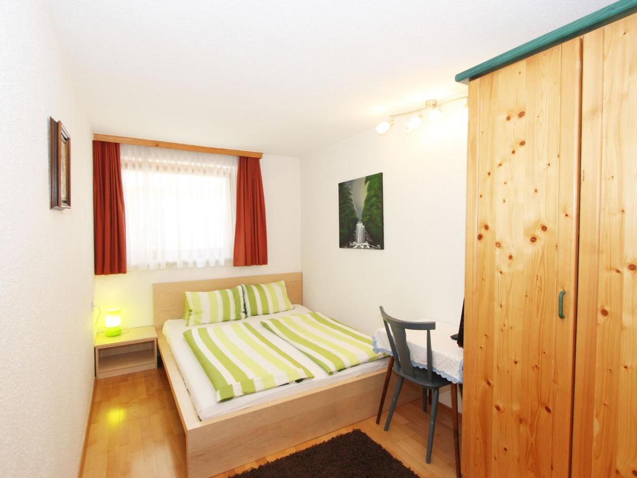 Apartment Christian By Interhome Fuegen Luaran gambar